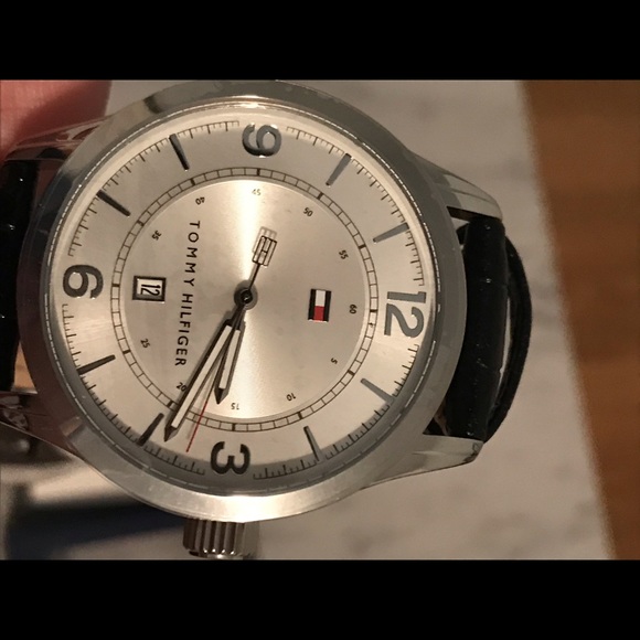 New Tommy Hilfiger Black Leather and Stainless Steel Watch with Date - Picture 5 of 8